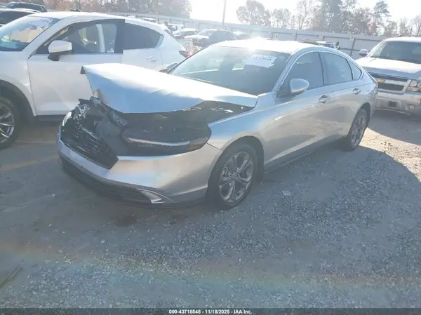1HGCY1F30RA087839 2024 HONDA ACCORD - Image 2