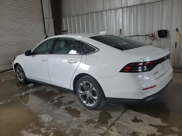 1HGCY1F31PA002522 2023 HONDA ACCORD - Image 2