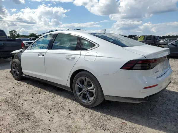 1HGCY1F31PA007378 2023 HONDA ACCORD - Image 2