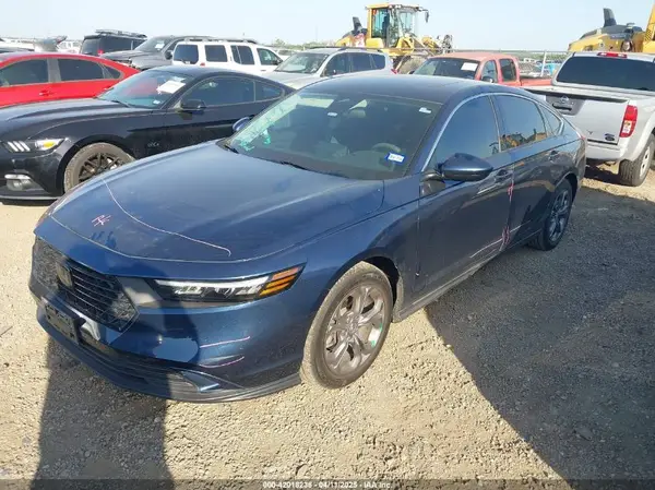 1HGCY1F31PA021717 2023 HONDA ACCORD - Image 2
