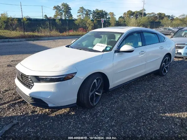 1HGCY1F31PA036010 2023 HONDA ACCORD - Image 2