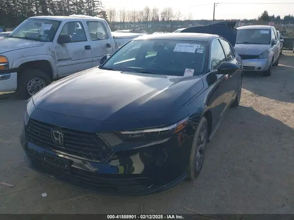 1HGCY1F31PA047136 2023 HONDA ACCORD - Image 2
