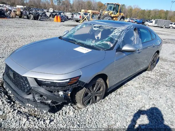 1HGCY1F31PA048545 2023 HONDA ACCORD - Image 2