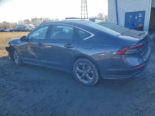 1HGCY1F31PA058542 2023 HONDA ACCORD - Image 2