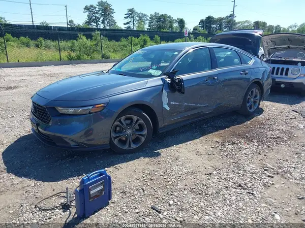 1HGCY1F31RA003219 2024 HONDA ACCORD - Image 2