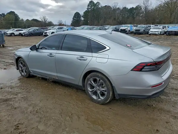 1HGCY1F31RA006492 2024 HONDA ACCORD - Image 2