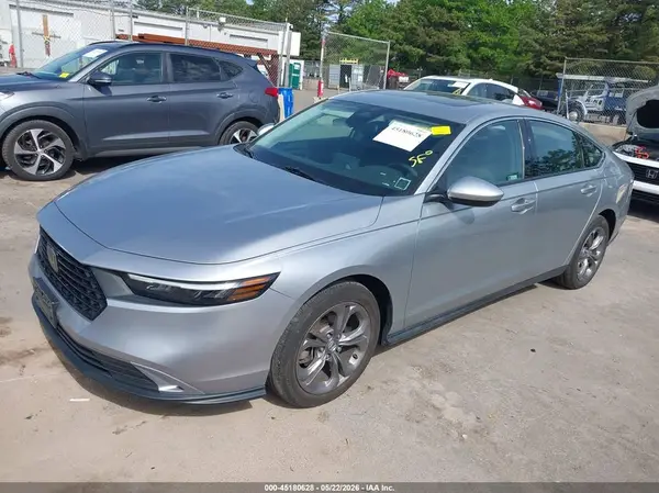 1HGCY1F31RA007626 2024 HONDA ACCORD - Image 2