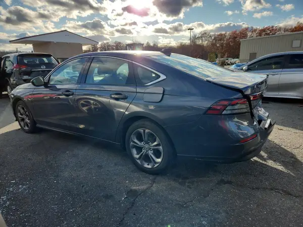 1HGCY1F31RA008257 2024 HONDA ACCORD - Image 2