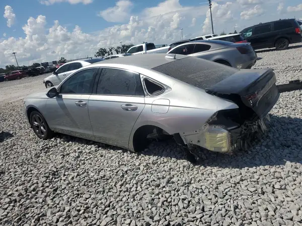 1HGCY1F31RA008713 2024 HONDA ACCORD - Image 2