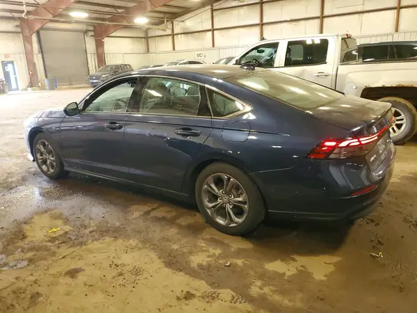 1HGCY1F31RA016696 2024 HONDA ACCORD - Image 2