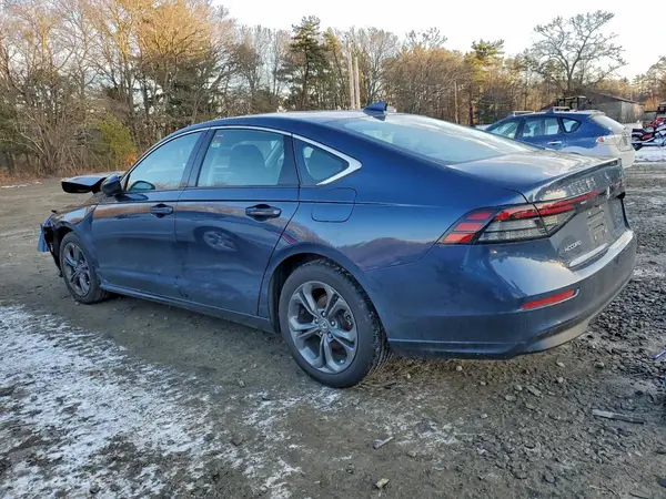 1HGCY1F31RA016763 2024 HONDA ACCORD - Image 2