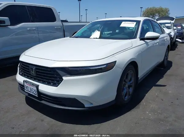 1HGCY1F31RA026516 2024 HONDA ACCORD - Image 2