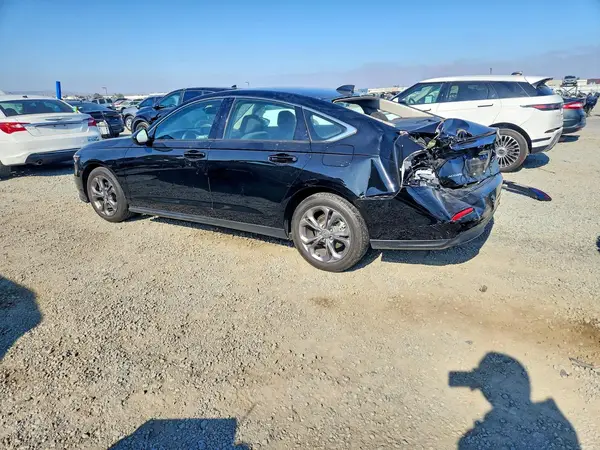 1HGCY1F31RA049214 2024 HONDA ACCORD - Image 2