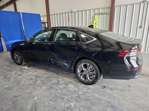 1HGCY1F31RA051478 2024 HONDA ACCORD - Image 2