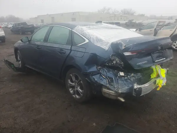 1HGCY1F31RA052985 2024 HONDA ACCORD - Image 2