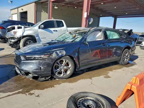 1HGCY1F31RA055465 2024 HONDA ACCORD - Image 1