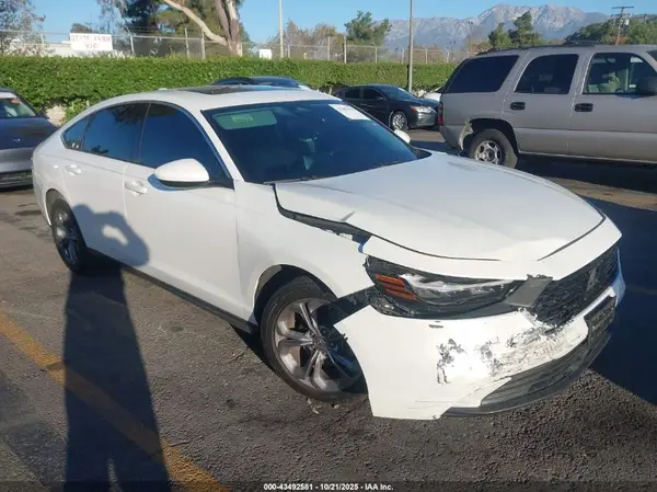 1HGCY1F31RA061458 2024 HONDA ACCORD - Image 1