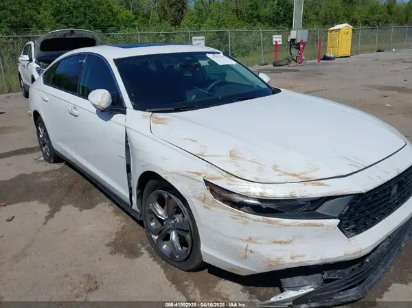 1HGCY1F31RA078230 2024 HONDA ACCORD - Image 1