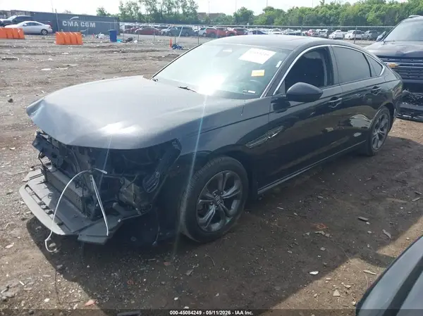 1HGCY1F31RA079877 2024 HONDA ACCORD - Image 2