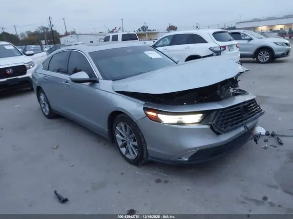 1HGCY1F31RA086456 2024 HONDA ACCORD - Image 1