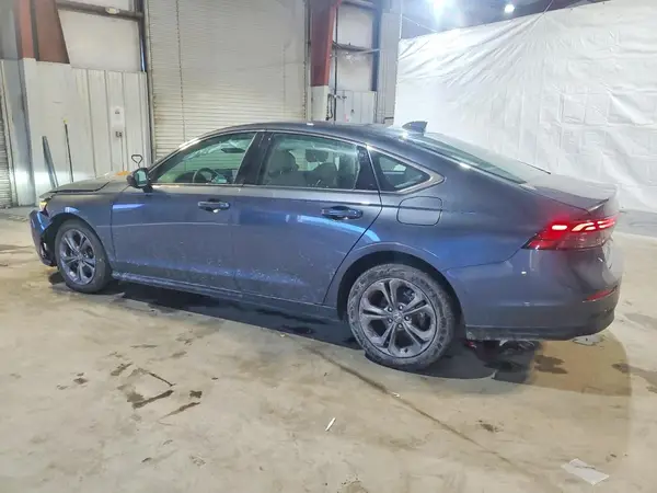 1HGCY1F31RA087008 2024 HONDA ACCORD - Image 2