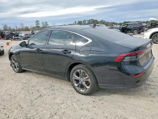 1HGCY1F31RA089468 2024 HONDA ACCORD - Image 2
