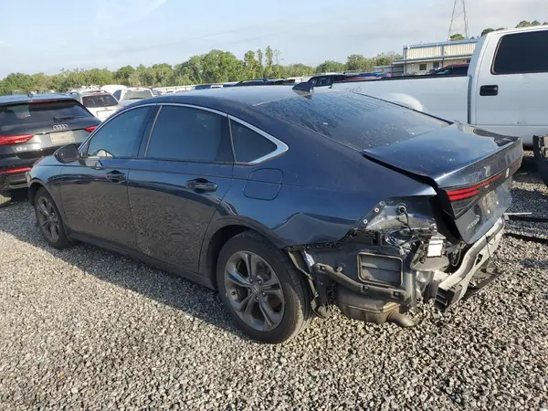 1HGCY1F31RA091379 2024 HONDA ACCORD - Image 2
