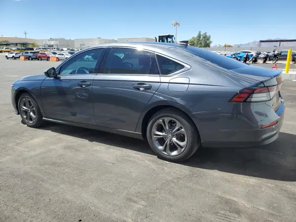 1HGCY1F32PA015019 2023 HONDA ACCORD - Image 2