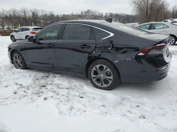1HGCY1F32PA040387 2023 HONDA ACCORD - Image 2