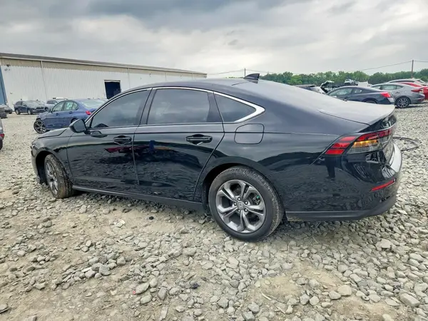 1HGCY1F32PA060011 2023 HONDA ACCORD - Image 2
