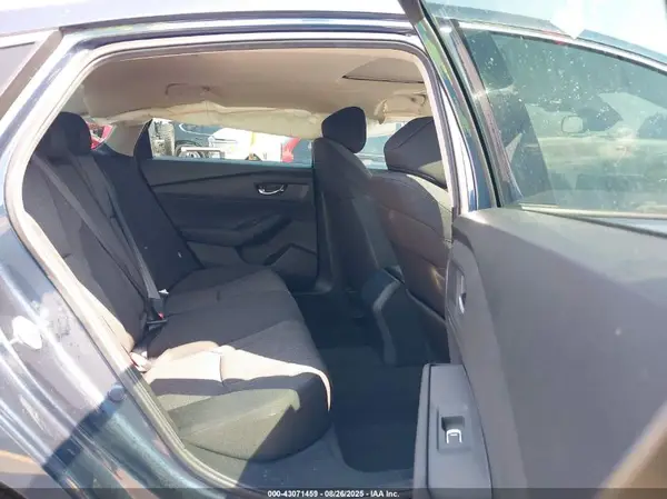 1HGCY1F32R8085879 2024 HONDA ACCORD - Image 8