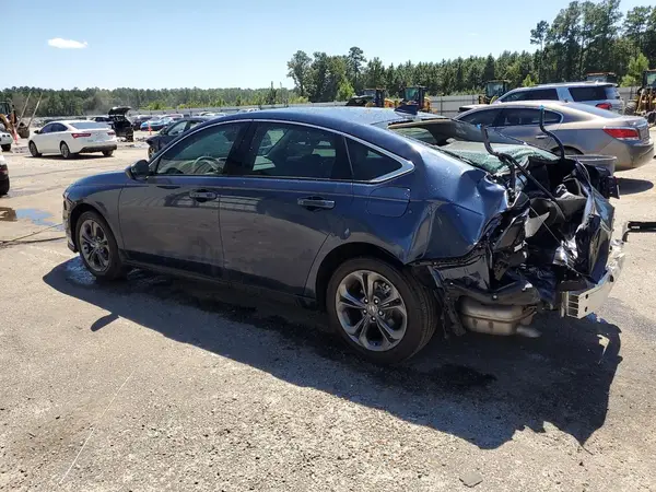 1HGCY1F32RA006436 2024 HONDA ACCORD - Image 2