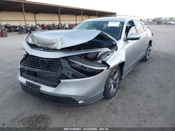 1HGCY1F32RA006727 2024 HONDA ACCORD - Image 2