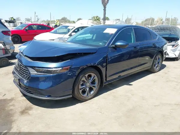 1HGCY1F32RA008669 2024 HONDA ACCORD - Image 2