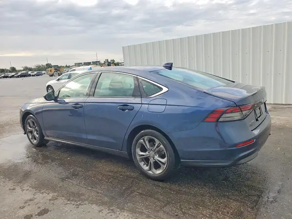 1HGCY1F32RA009174 2024 HONDA ACCORD - Image 2