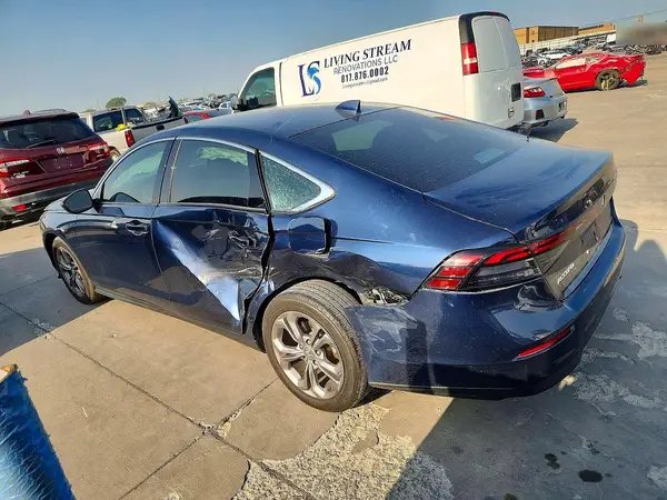 1HGCY1F32RA015587 2024 HONDA ACCORD - Image 2