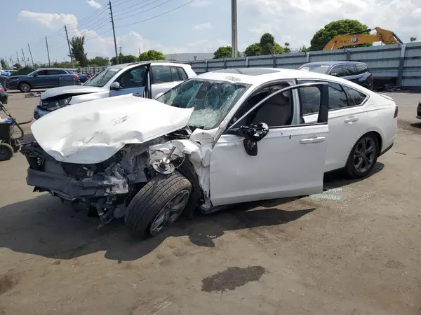 1HGCY1F32RA030445 2024 HONDA ACCORD - Image 1