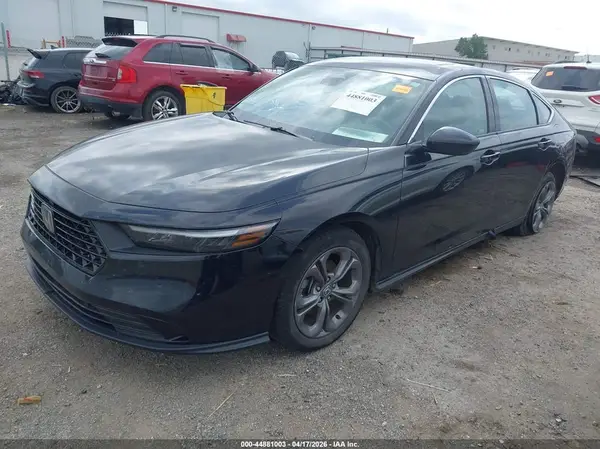 1HGCY1F32RA037041 2024 HONDA ACCORD - Image 2