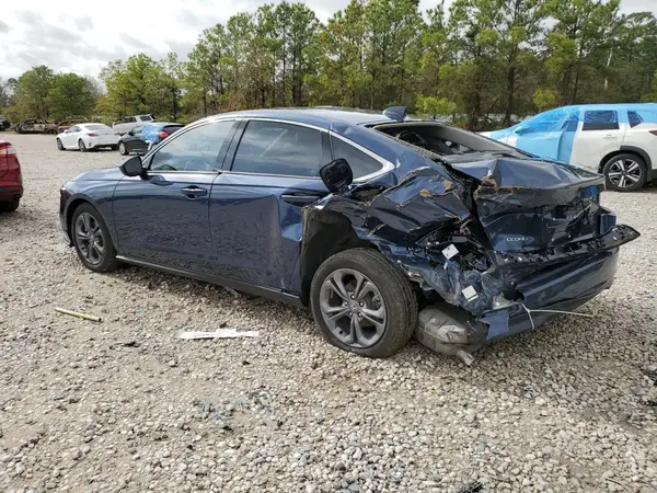 1HGCY1F32RA042109 2024 HONDA ACCORD - Image 2