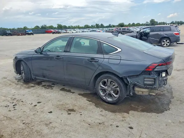 1HGCY1F32RA047374 2024 HONDA ACCORD - Image 2