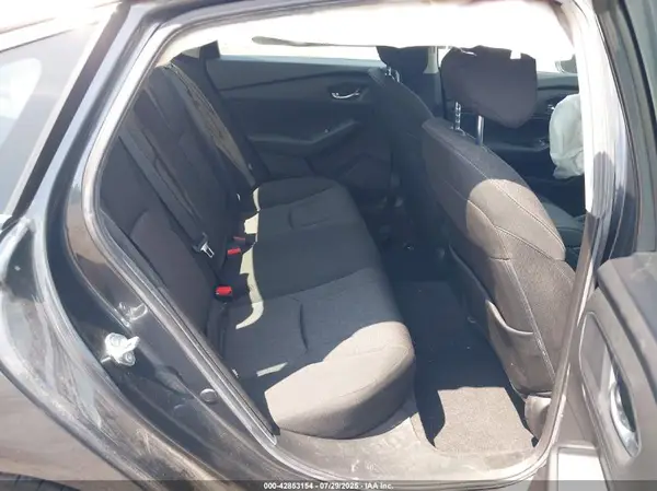 1HGCY1F32RA058875 2024 HONDA ACCORD - Image 8