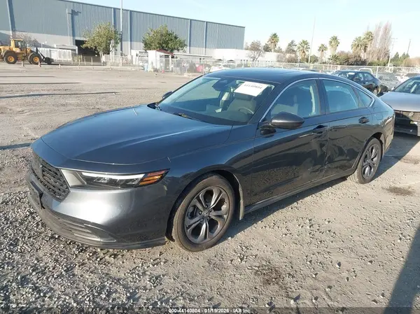 1HGCY1F32RA059086 2024 HONDA ACCORD - Image 2