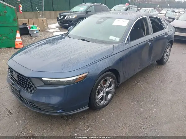 1HGCY1F32RA059296 2024 HONDA ACCORD - Image 2