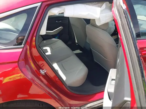 1HGCY1F32RA068127 2024 HONDA ACCORD - Image 8