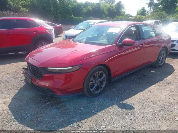 1HGCY1F32RA069231 2024 HONDA ACCORD - Image 2