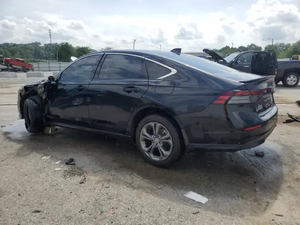 1HGCY1F32RA076812 2024 HONDA ACCORD - Image 2