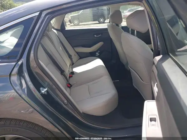 1HGCY1F32RA093111 2024 HONDA ACCORD - Image 8