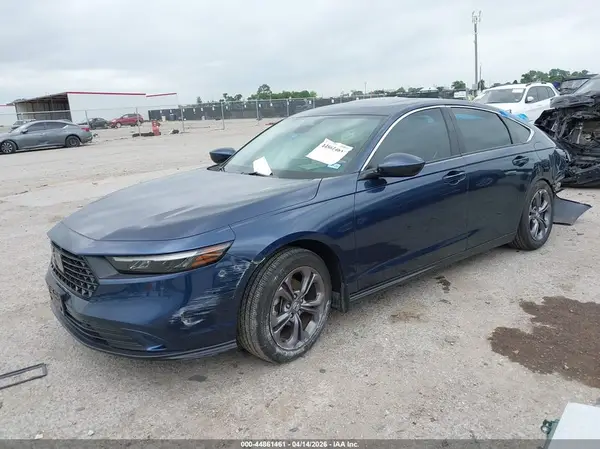 1HGCY1F33PA040012 2023 HONDA ACCORD - Image 2