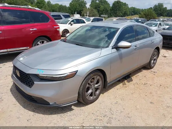 1HGCY1F33RA006638 2024 HONDA ACCORD - Image 2
