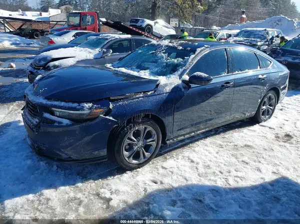 1HGCY1F33RA008633 2024 HONDA ACCORD - Image 2